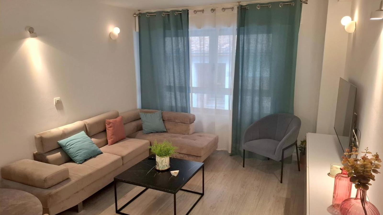 Moderno Apartamento Con Garaje Privado En El Centro De Comarca de Vigo Buitenkant foto